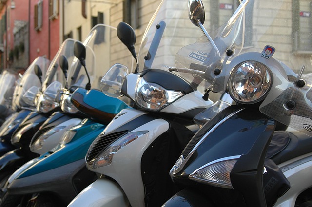被保険者（補償の対象になる人）の範囲・ソニー損保｜ファミリーバイク特約｜追加料金・補償額・家族