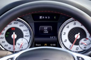 自動車保険・家族以外の人・友人･知人･家族以外･運転者の範囲･年齢条件･運転者限定