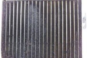 3分解説 車のエアコンで走らないと冷えないケース 原因を特定