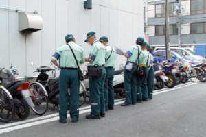 3分記事 車のアクセル踏むと異音 キーンと甲高い音がする原因は