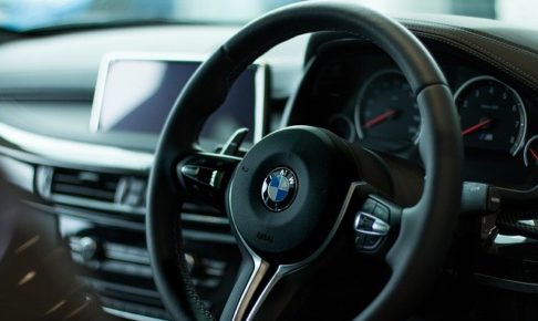 チルトステアリング 車のお手伝い