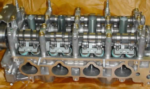 カムシャフト 車のお手伝い